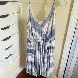 ✨3 for $20✨ Tie Dye soft dress - M